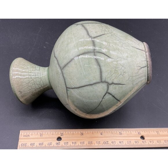 Raku Green Hand Turned Vase Signed By Romans 2021 - Picture 5 of 7